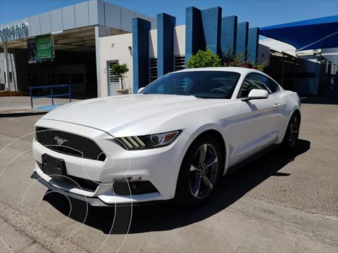 foto Ford Mustang Coupé 3.7L V6 Aut usado (2017) color Blanco precio $410,000