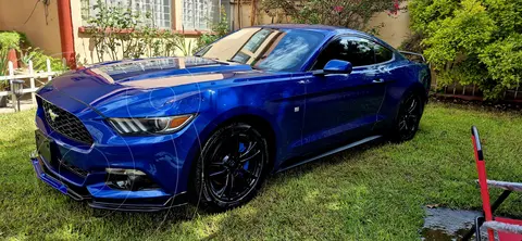 Ford Mustang Coupe 2.3L Aut usado (2017) color Azul Relampago precio $395,000