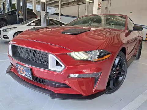 Ford Mustang GT 5.0L V8 usado (2020) color Rojo financiado en mensualidades(enganche $202,500 mensualidades desde $11,745)