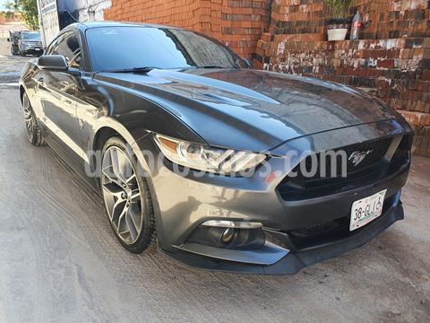 foto Ford Mustang EcoBoost Aut usado (2015) color Gris precio $295,000