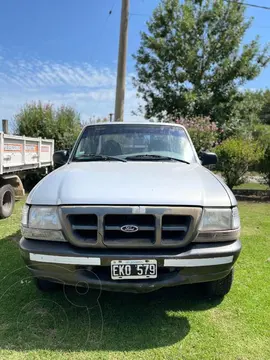 Ford Ranger RANGER 2.8 TDI DC 4X2 L/01 XL usado (2004) color Gris precio $13.000.000