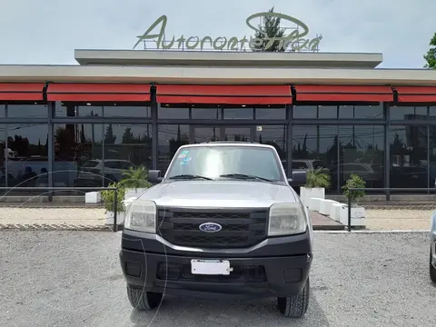 Ford Ranger RANGER 2.3 SC 4X2 L/10 XL F-TRUCK usado (2011) color Gris precio $14.500.000