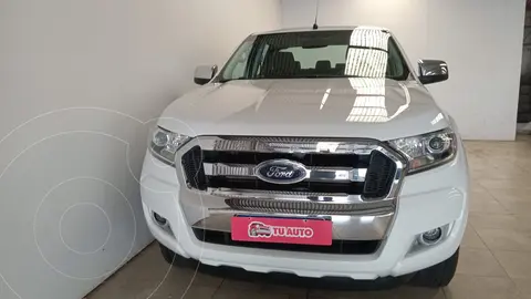 Ford Ranger XLT 3.2L 4x2 TDi CD Aut usado (2019) color Blanco financiado en cuotas(anticipo $6.700.000)