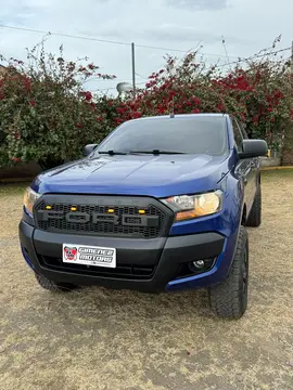 Ford Ranger XLS 3.2L 4x2 TDi CD Aut 2015/2016 usado (2017) color Azul precio u$s24.500