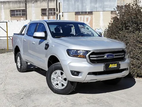 Ford Ranger XLS 3.2L 4x2 TDi CD usado (2020) color Plata financiado en cuotas(anticipo $18.000.000)