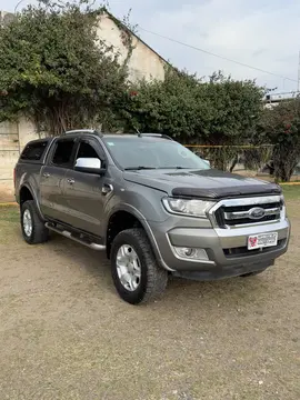 Ford Ranger XLT 3.2L 4x4 TDi CD 2015/2016 usado (2017) color Gris precio $33.000.000