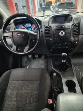 Ford Ranger RANGER 2.2 TDI DC 4X2 L/16 XL usado (2018) color Rojo precio $20.000.000