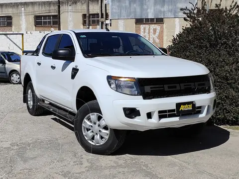 Ford Ranger XLS 3.2L 4x2 TDi CD usado (2013) color Blanco financiado en cuotas(anticipo $13.500.000)