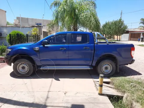 foto Ford Ranger XL 2.2L 4x2 TDi CD Safety 2015/2016 usado (2015) color Azul Mónaco precio $8.800.000