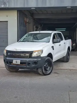 Ford Ranger RANGER 2.5 DC 4X2 L/12 XL usado (2014) color Blanco precio $15.000.000