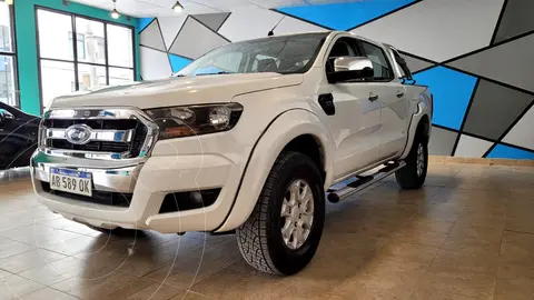 foto Ford Ranger RANGER 3.2 TDI DC 4X2 L/16 XLS usado (2017) color Blanco precio $8.500.000