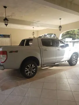 Ford Ranger Limited 3.2L 4x4 TDi CD Aut usado (2022) color Plata Metalizado precio u$s38.000