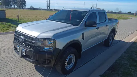 Ford Ranger XL 4x4 usado (2023) color Gris precio $44.129.800