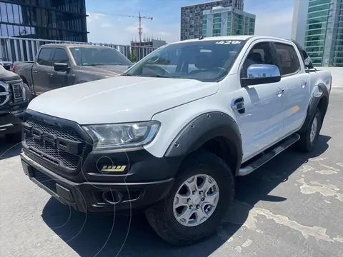 Ford Ranger XLT 4x2 Cabina Doble usado (2017) color Blanco precio $350,000