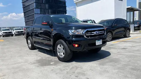 Ford Ranger XLT Gasolina 4x2 usado (2021) color Negro Perla precio $498,000