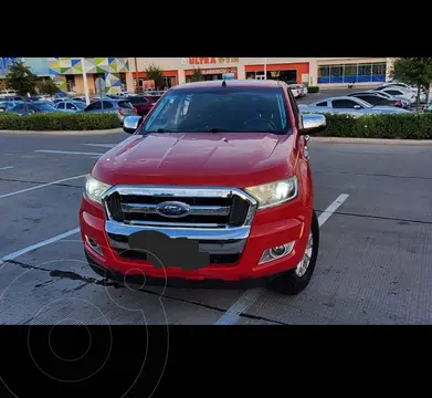 foto Ford Ranger XLT Gasolina 4x2 Cabina Doble usado (2017) color Rojo precio $295,000