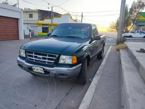 Ford Ranger XLT Gasolina 4x2 Cabina Doble usado (2003) color Verde precio $130,000