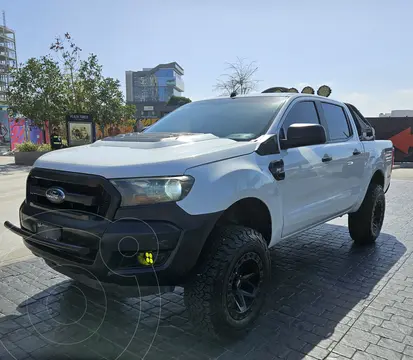 Ford Ranger XL Cabina Doble usado (2017) color Blanco precio $295,000