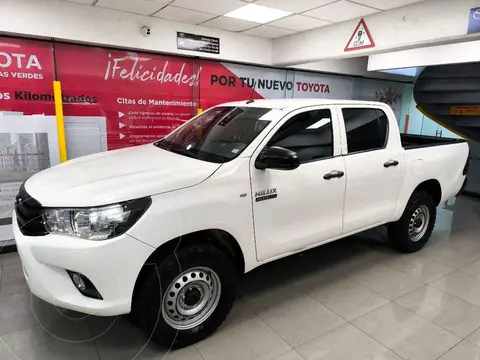 Ford Ranger XLT Gasolina 4x2 usado (2024) color Blanco financiado en mensualidades(enganche $152,900 mensualidades desde $15,083)