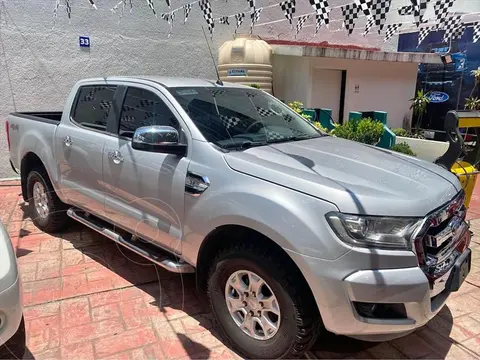 Ford Ranger XLT Diesel 4x4 Cabina Doble usado (2017) color Plata precio $427,000