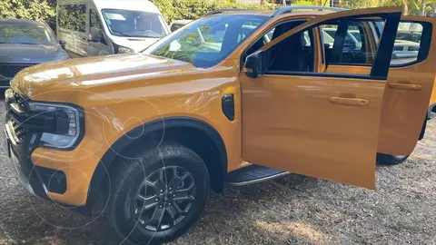 Ford Ranger Wildtrak Gasolina 4x4 usado (2023) color Naranja precio $849,000