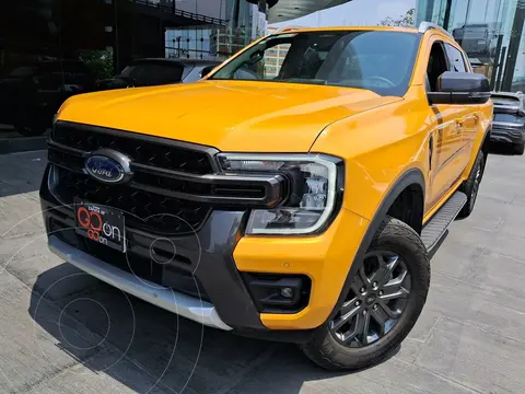 Ford Ranger Wildtrak Gasolina 4x4 usado (2024) color Naranja financiado en mensualidades(enganche $242,252 mensualidades desde $18,525)