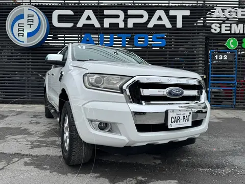 Ford Ranger XLT 4x2 Cabina Doble usado (2017) color Blanco precio $369,000