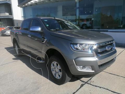 foto Ford Ranger XLT 4x2 Cabina Doble usado (2017) color Gris Oscuro precio $389,000
