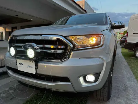 Ford Ranger XLT Gasolina 4x2 usado (2022) color Plata precio $570,000