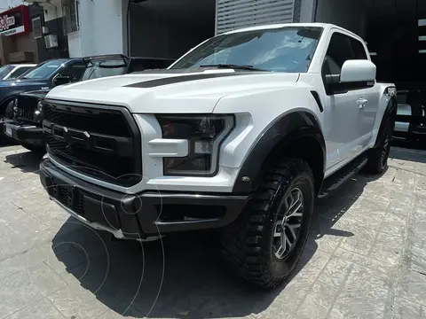 Ford Raptor Raptor Cabina y Media 4x4 usado (2018) color Blanco precio $949,900