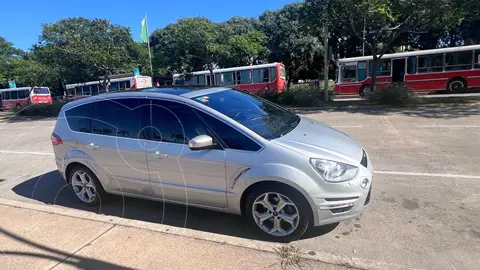 Ford S-Max Titanium Aut usado (2013) color Plata precio u$s11.900