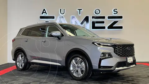Ford Territory Trend usado (2024) color plateado financiado en mensualidades(enganche $112,200 mensualidades desde $12,018)