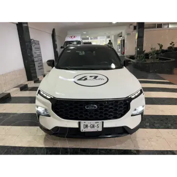 Ford Territory Dark Edition usado (2025) color Blanco precio $560,000