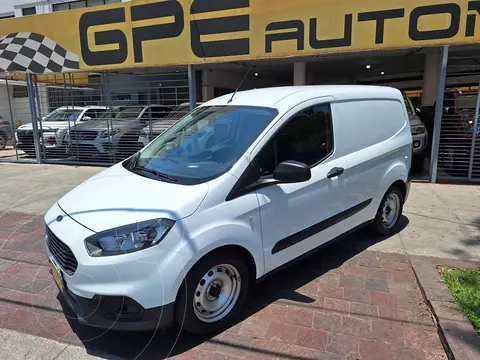 Ford Transit Courier 1 Puerta Deslizable usado (2023) color Blanco Nieve precio $283,000