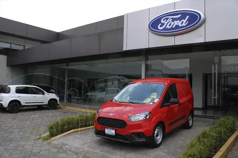 Ford Transit Courier VAN 91S MEDIUM ROOF CON PUERTA LATERAL SENCILLA usado (2021) color Rojo precio $330,000