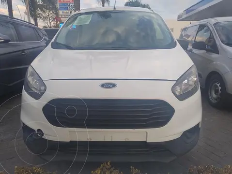 Ford Transit Courier T01 4 PTS. 1.0T, TM6, PTA. LAT. CORREDIZA, R-15, usado (2022) color Blanco precio $270,000