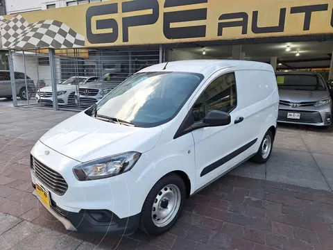 Ford Transit Courier 1 Puerta Deslizable usado (2023) color Blanco Nieve precio $298,000