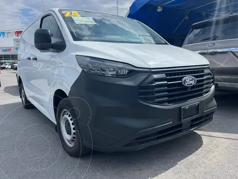 Ford Transit Custom Van Larga usado (2024) color Blanco Nieve precio $598,000