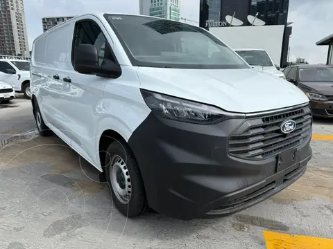 Ford Transit Custom Van Larga usado (2024) color Blanco Nieve precio $598,000