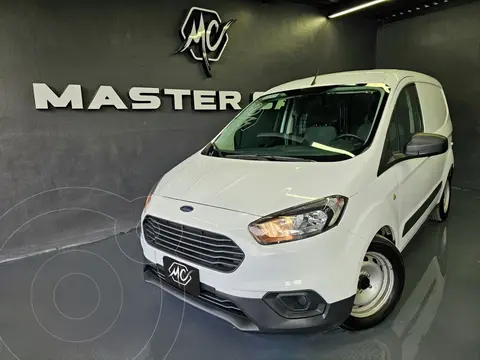 Ford Transit Diesel 15 Pasajeros usado (2023) color Blanco precio $234,000