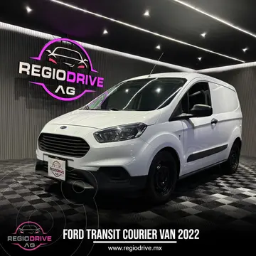 Ford Transit Gasolina Van Mediana usado (2022) color Blanco Nieve precio $259,900