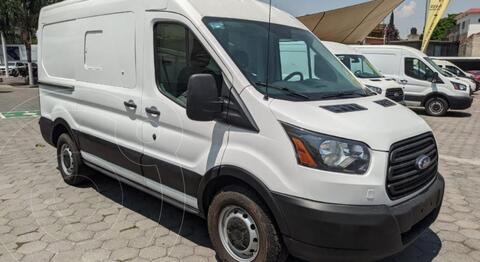 Ford Transit Gasolina Van usado (2017) color Blanco financiado en mensualidades(enganche $105,200 mensualidades desde $12,378)