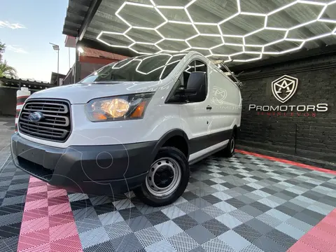 Ford Transit Gasolina Van usado (2016) color Blanco precio $299,900
