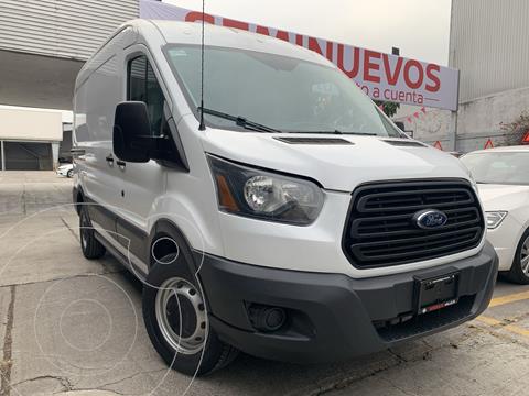 Ford Transit Gasolina Van Mediana usado (2018) color Blanco precio $475,800