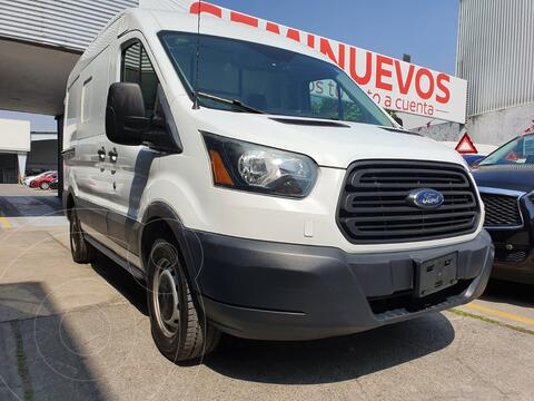 Ford Transit Gasolina Van Mediana usado (2017) color Blanco precio $365,800