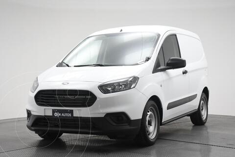 Ford Transit Gasolina Van Mediana usado (2021) color Blanco precio $344,059