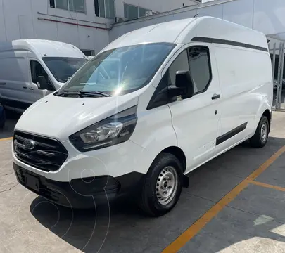 foto Ford Transit Chasis Mediano usado (2021) color Blanco precio $580,000