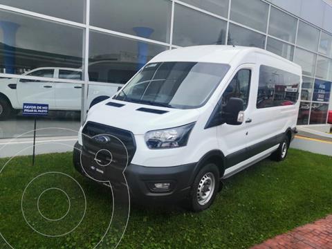 Ford Transit BUS usado (2020) color Blanco Nieve precio $575,000