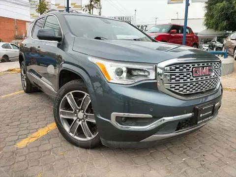 GMC Acadia Denali usado (2019) color Gris precio $598,000