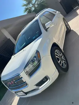 GMC Acadia Denali usado (2013) color Blanco Diamante precio $165,000